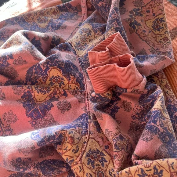 Free People It’s a Vibe Printed Hoodie - Picture 7 of 13